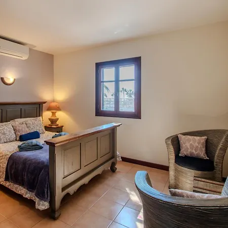 Willa Mountain View *