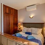 Mountain View Villa *